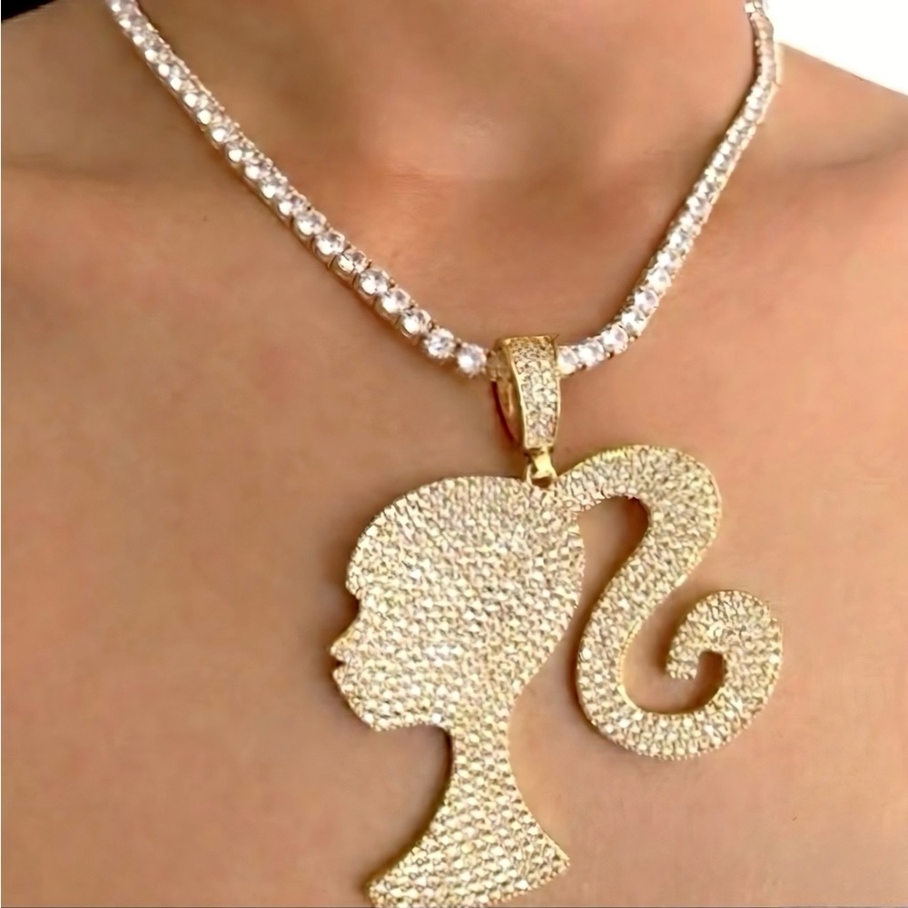 Barbie Gold Pendant Necklace 16inch